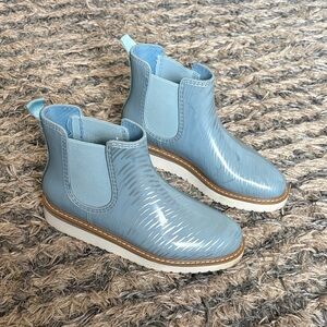 Cougar Waterproof Ankle Boots